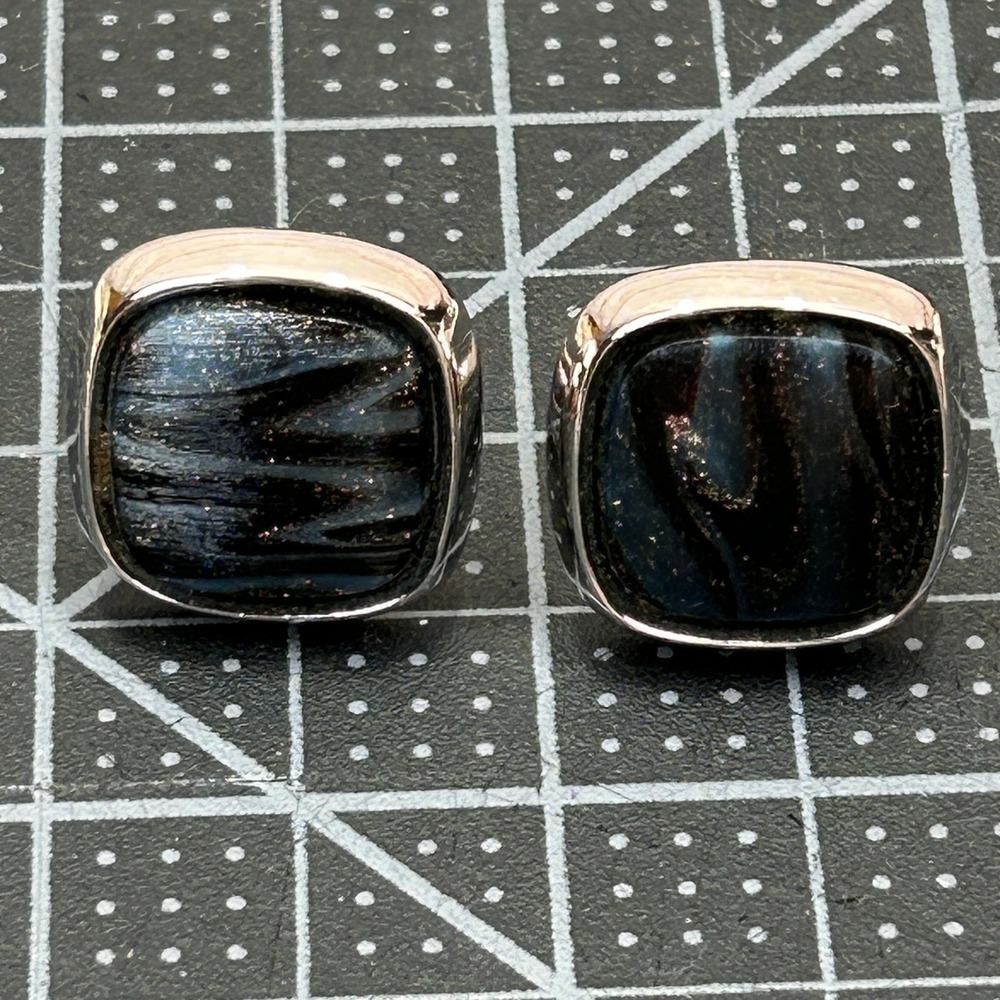 Vintage Hickok USA Cufflinks Silver‎ Tone Square Blue Black Swirl Toggle Back